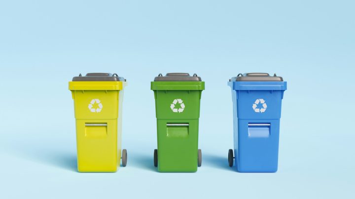 Recykling w praktyce – jak ponownie wykorzystać domowe odpady?